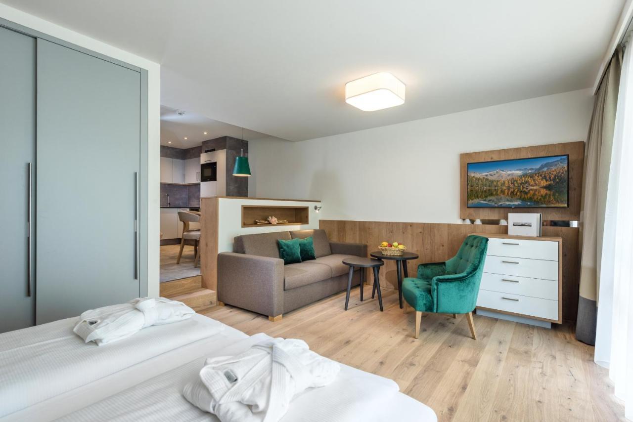 Aktiv- & Gesundheitsresort Das Gxund - Thermeneintritt Inklusive Бад-Гофгаштайн Екстер'єр фото