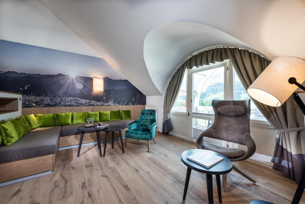 Aktiv- & Gesundheitsresort Das Gxund - Thermeneintritt Inklusive Бад-Гофгаштайн Екстер'єр фото