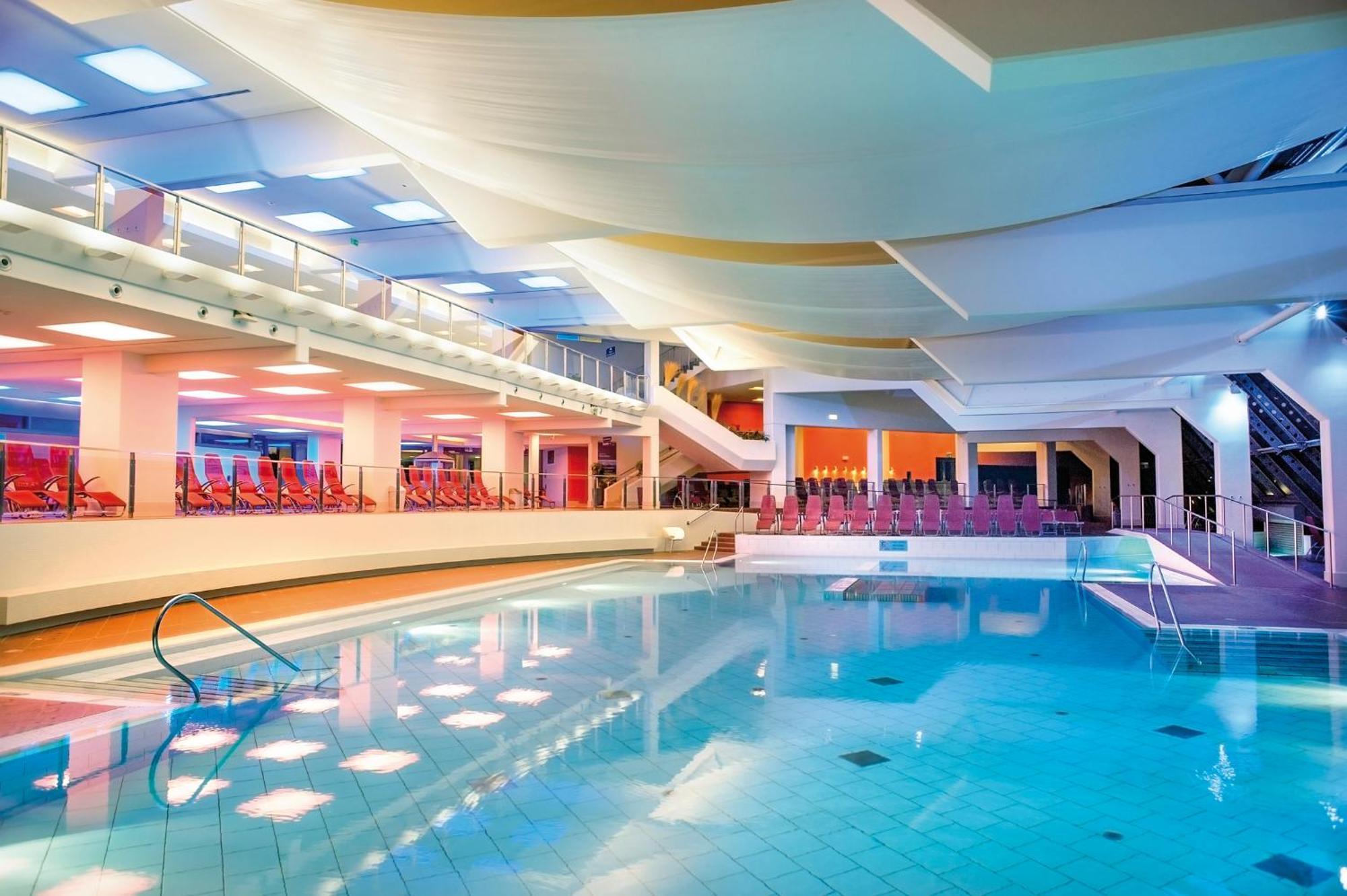 Aktiv- & Gesundheitsresort Das Gxund - Thermeneintritt Inklusive Бад-Гофгаштайн Екстер'єр фото